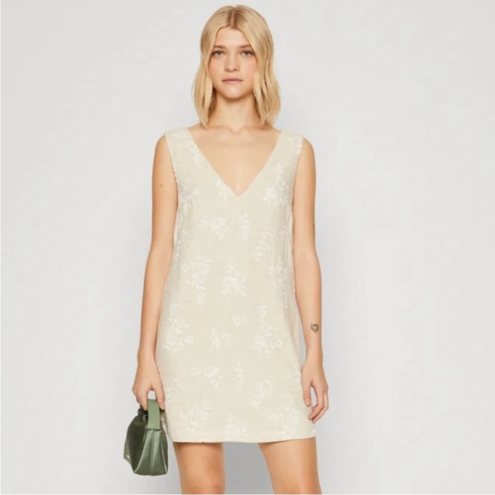 Abercrombie & Fitch embroidered linen-blend V-neck dress